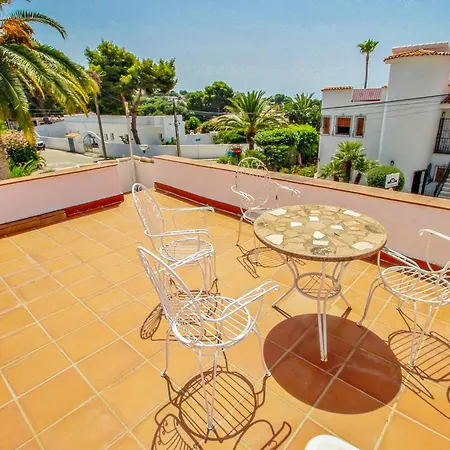 Villa Nicole - With Great Views And Private Pool In *